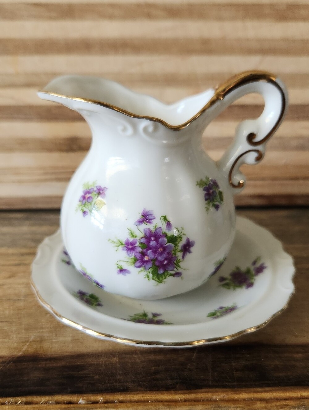 Lefton  Mini Creamer & Saucer Hand Painted Purple Violet 01967